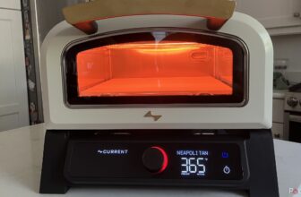 This electrical pizza oven is smarter than you assume