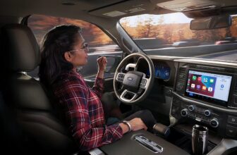 5 must-have automobile options I would like for each street journey