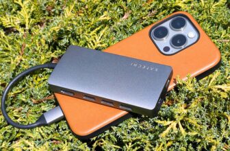 If you do not have a USB-C hub in your cellphone, you are lacking out