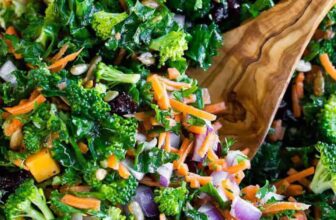 Simple Kale Salad
