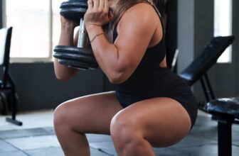 Do Squats: Newbie-Pleasant Variations to Construct Decrease Physique Energy
